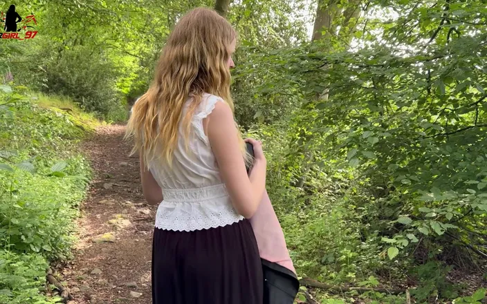 Bikergirl_97: In the Middle of the Hiking Trail the Pussy Is...