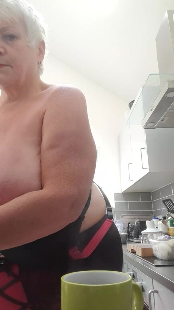 Uk Joolz: Morning coffee with Joolz