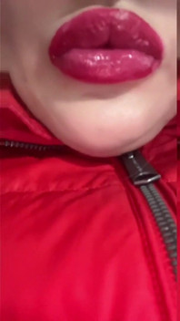 Transformez en ma tapette bimbo stupide - lip - sucer l’asmr pour une jolie obsession du visage, clip par findom goaldigger
