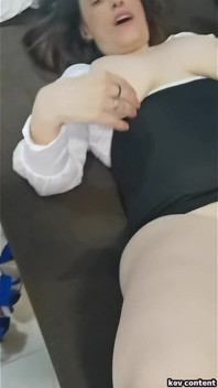 Španělská kráska MILF 2