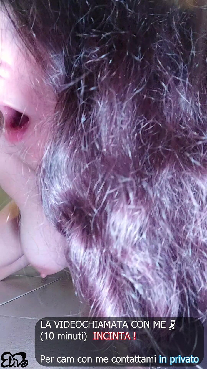 ElivaLove: Apel Video Erotic Cu Camgirl Însărcinată!