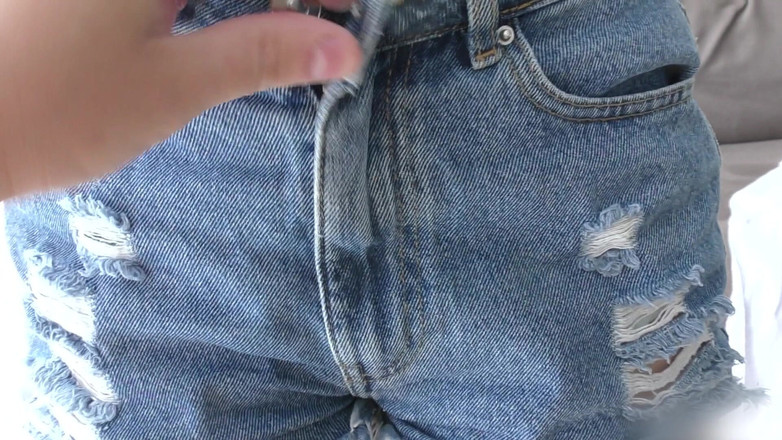 Beekeeper: Saudara, anda sangat cantik, anda mempunyai zakar yang besar