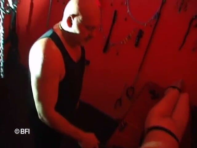 House of lords and mistresses in the spanking zone: Mi-a făcut rău 2
