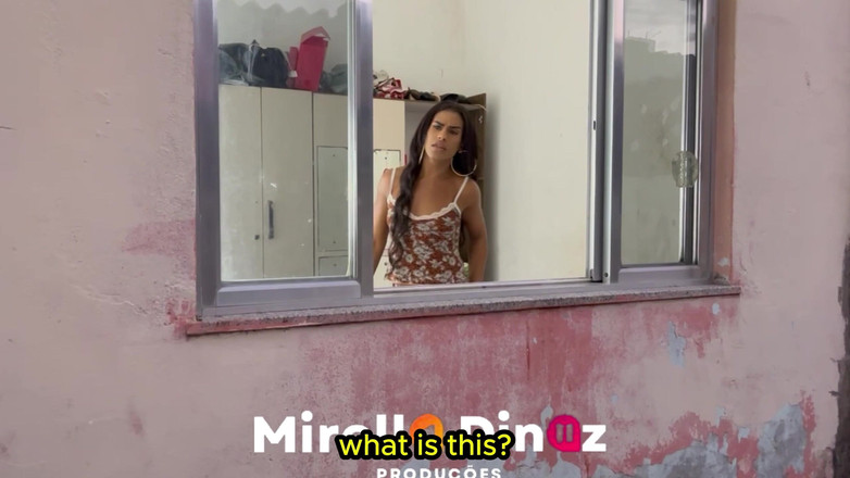 Mirella Diniz: 米雷拉被恶棍打得措手不及。