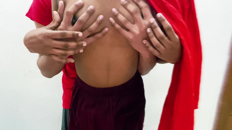 Bdsex24: Bavhi sexy din Bengal a fost futută de croitor
