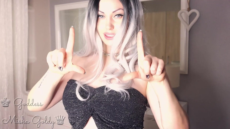 Goddess Misha Goldy: Ostrzeżenie!!! Kup go tylko wtedy, gdy jesteś głupim przegranym! (fetysz przegranego)