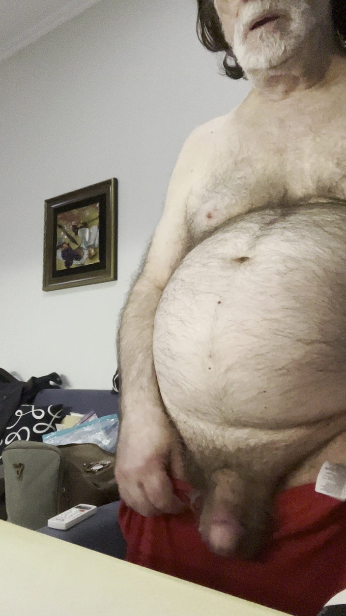 Coach Karl dude lodge: 2025-12-08 sau khi khoe hàng