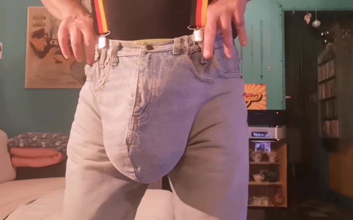 Monster meat studio: Jeans Bulging ekstrem