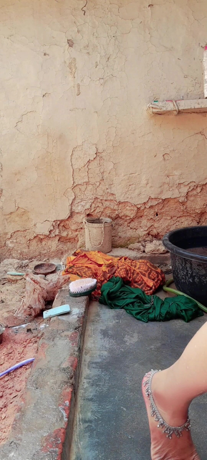 Renudbf: デシ・バービーが入浴