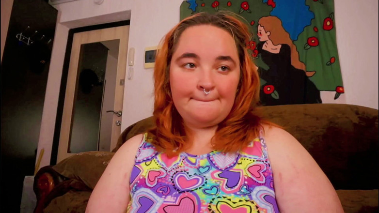 AssGives: Gigant cię zjada