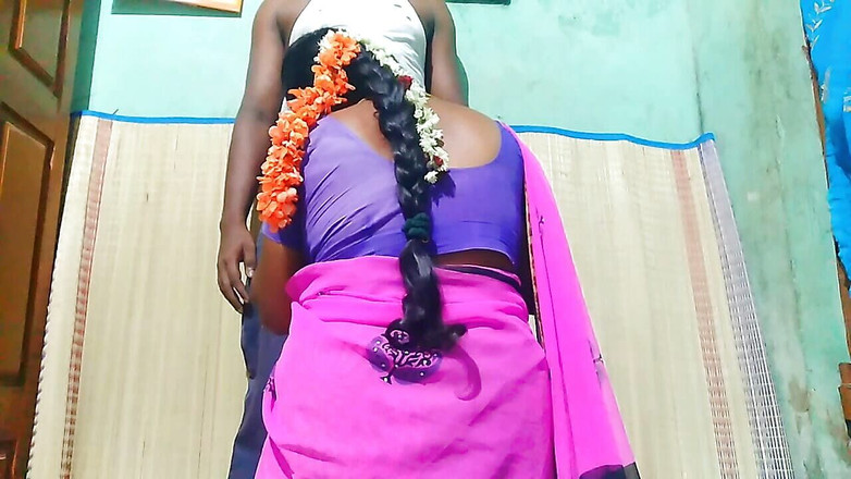 Priyanka314: Teta s koláží studentský sex doma