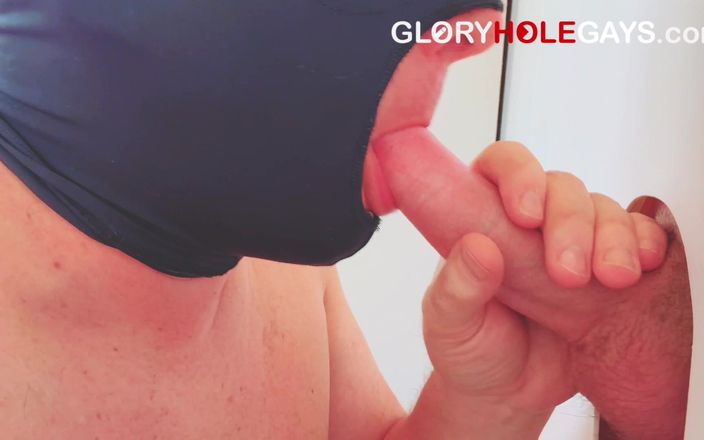 GLORYHOLEGAYS: ノンケの男はゲイからの彼の最初のフェラチオを望んでいます - 彼のコックは長くて完璧でした