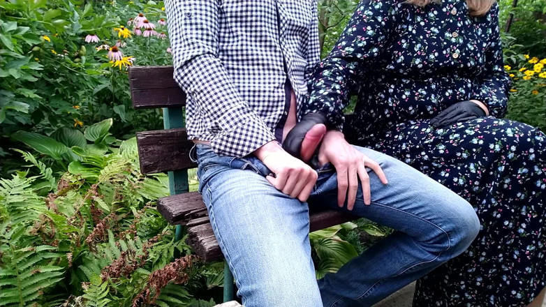 OurFetishLife: Sexy sousedka tajně požádala o mé sperma pro svého paroháčského...