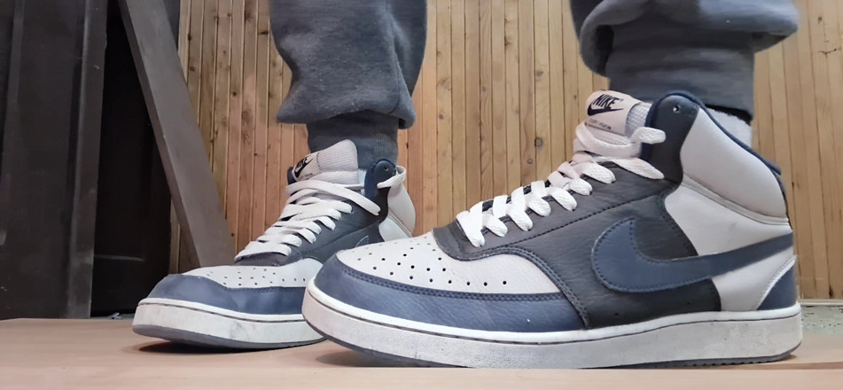 jerkofflover: Nike Sneakers on My Feet
