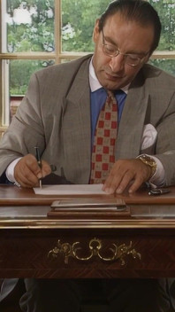 The Nymphomaniac Secretary