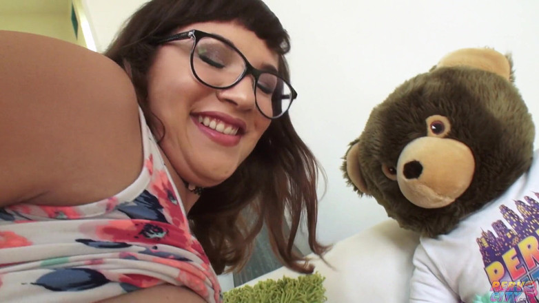 Perv City: Teen Callie Klein solo masturbation