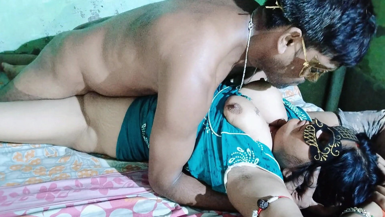 NituRandi94: Hermosa india