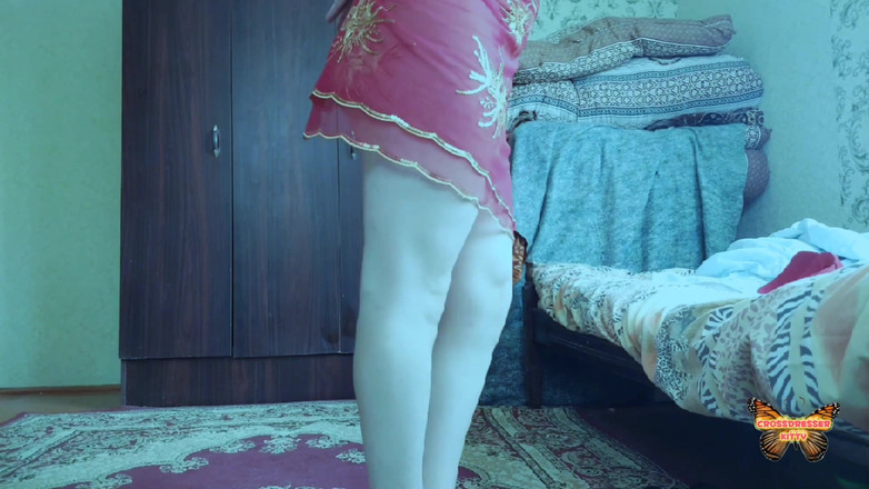 Kitty_Cross: 빨간 벨리 댄서 스커트 핫한 화이트 펨보이 트랜스젠더 Shemsle 크로스드레서 Sissy 겸둥이 소년에게 소녀에게