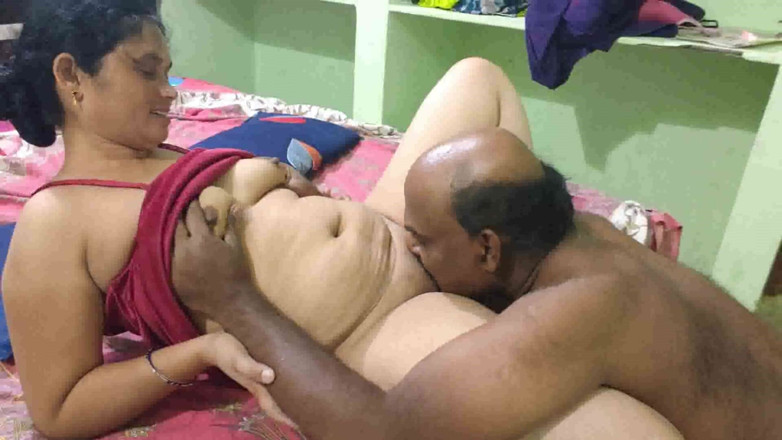 Sexy sindu: Muschi essen in nahaufnahme, sex