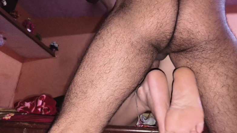 Janvi bhabhi 69: Close-up seks met de kantoorbaas van haar man
