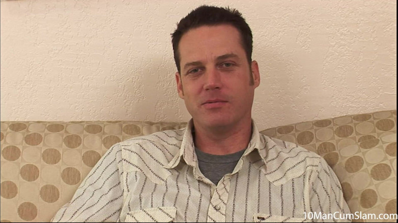 Kick Ass Pictures: 来自10男高潮的Amber Rayne的电影