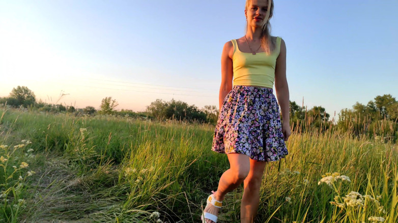 S-Wife Katy: Большой Камшот На Вечернем Закате Для S-wife Katy.