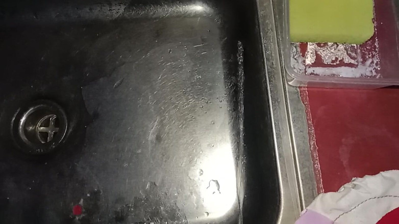 Piolo Alberto: I Pee on Stainless Kitchen Sink