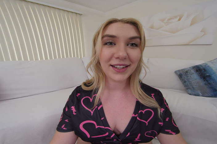 Deepinsex: Tight Pussy Loves Fat Cock - Maisey Monroe