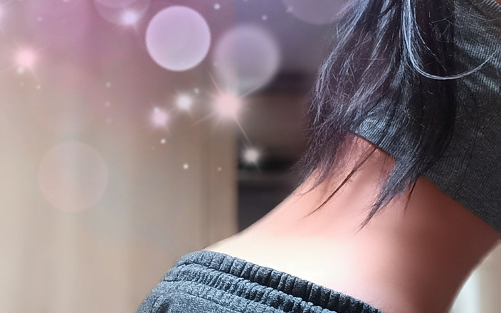 Playful: Nadržená MILF Přítelkyně