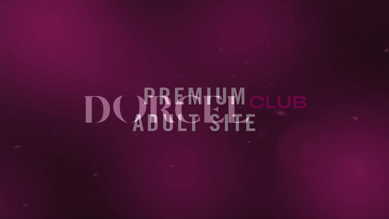 Dorcel Club: Le rêve lesbien de Chloe