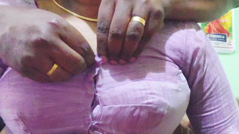 Desi Mohini: Moje velká bhabhi byla naštvaná, sdíleli jsme 1 ložnici