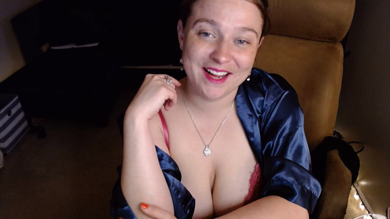 Mistress Michella Marijuana: กูจะได้ควยใหญ่กว่านี้จากการเย็ดแบตเตอรี่ขนาด D, beta boy