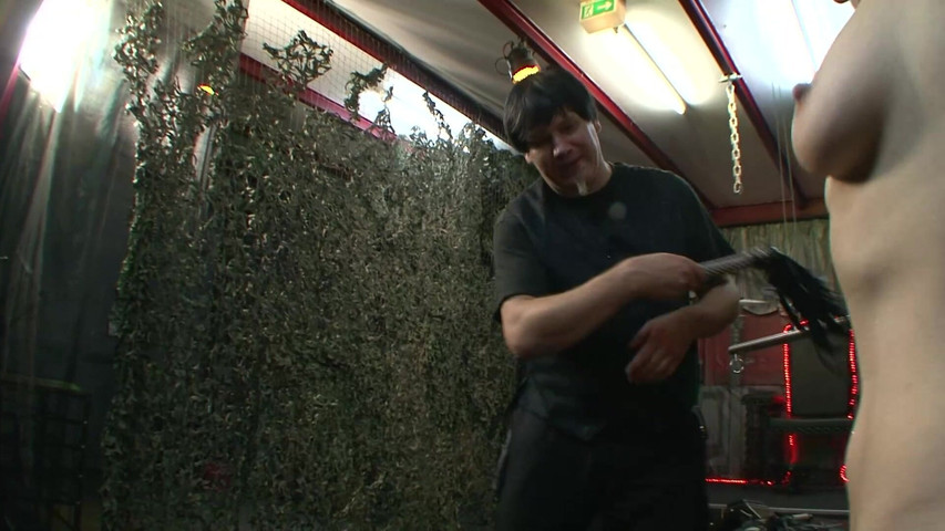 BDSM German Two Slace Girls Pissing in Mounth (German BDSM MMV) BDSM German Two Slace Girls Pissing in Mounth (German BDSM MMV)