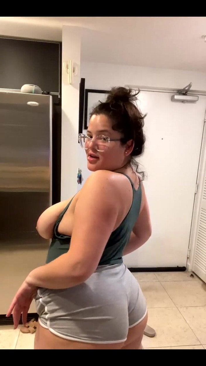 Dani Valentina: Un giro della ruota