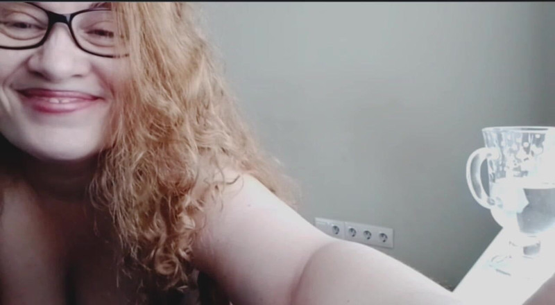 VikkiGeorgia: Пряма трансляція з Vikki