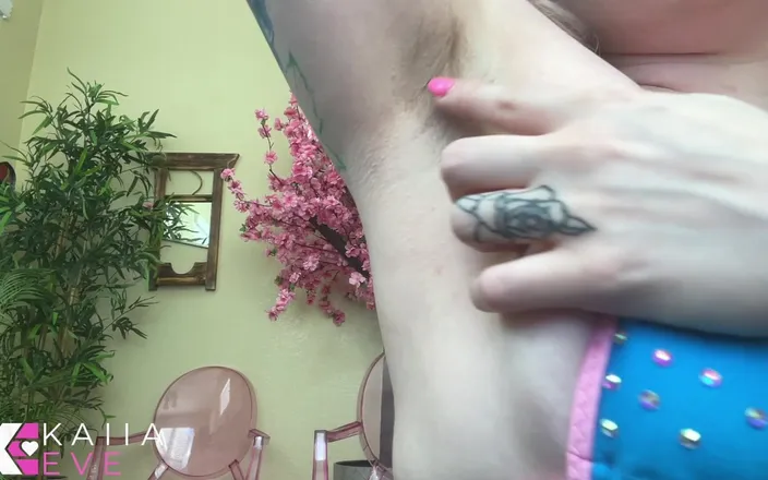 Kaiia Eve: Worshipping Hairy Goddess Pits &amp; Pussy in Tiny Bikini