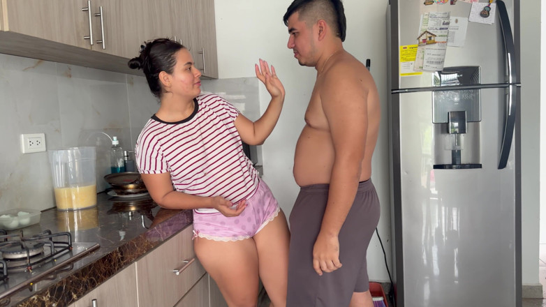 MaRaSexx: 継母に騙されて彼女に射精させられた