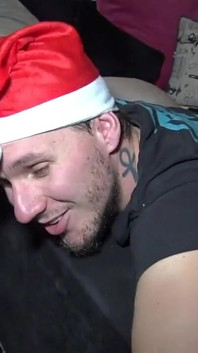 まっすぐな男の子積によるラテン系のためのクリスマスの驚き