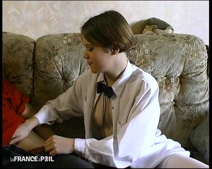 French Family Secrets: Seorang bujang semakin dihisap oleh guru matelahnya