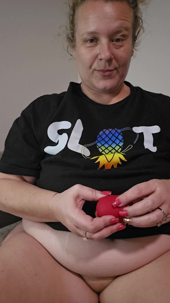 Kween Bunny B: Chores Selesai, Masa untuk rehat