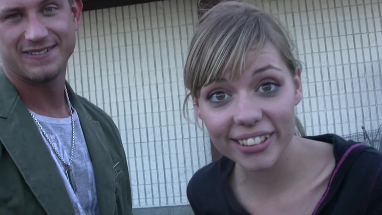 Bananas with Melons: Ona chce scénu s tvrdými ptáky-2_slim blondýnka s malými kozami...