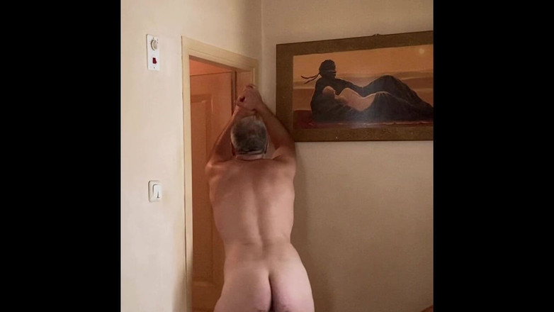 Alex Art: Dançando com minha bunda