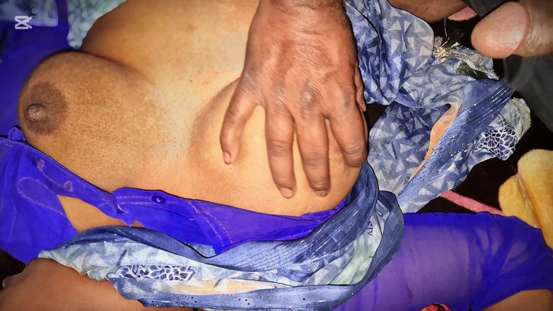 ExcitedWomen: Індійська гаряча зведена сестра дезі трахається опівночі