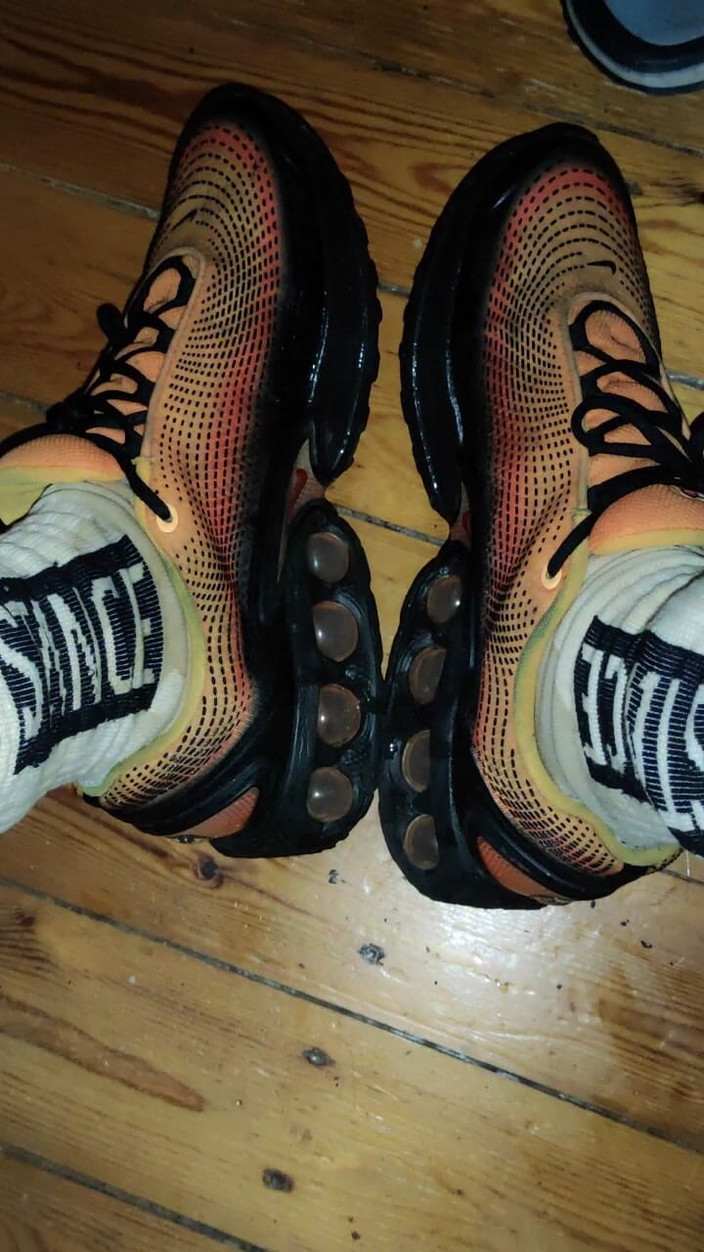 SmokedAlloy2: Dirtyjunkbro Brauch Keine Toillete Zum Pissen. Er Macht Das Überal! Mega...