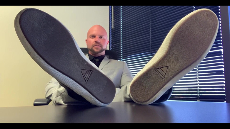 Jasons feet: Ты дойдешь до своего второго интервью