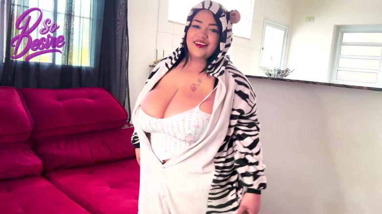 Boldfilms: Busty Girl in Pajamas Likes to Fuck First Thing in...