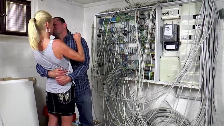 Deutschland porn: บอนนี่ เดวิล ตามหาออร์กาสม์ที่สมบูรณ์แบบ