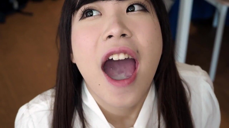 Asian cutie: 흑인 대물 자지에게 따먹히는 아시아 소녀