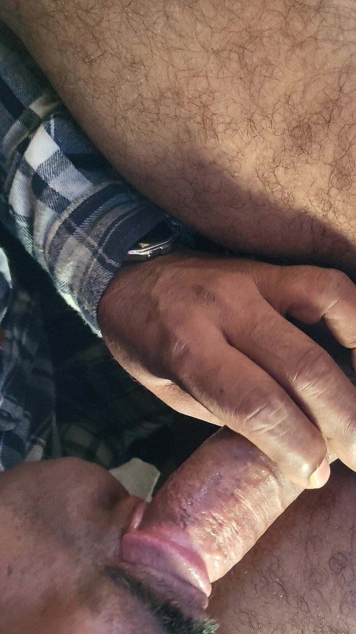 OnlineKrantikari: Public Place Me Chuswaya, homem chupado em público, onlinekrantikari