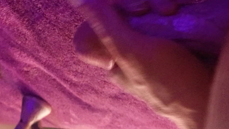 DeepthroatCumslut: 내 큰 자지를 따먹어